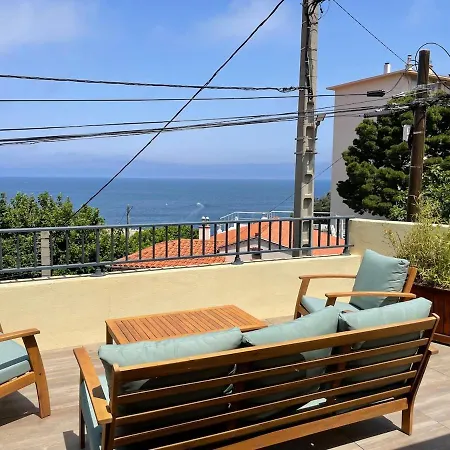 Jolie Maison Terrasse Et Idealement Situee *
